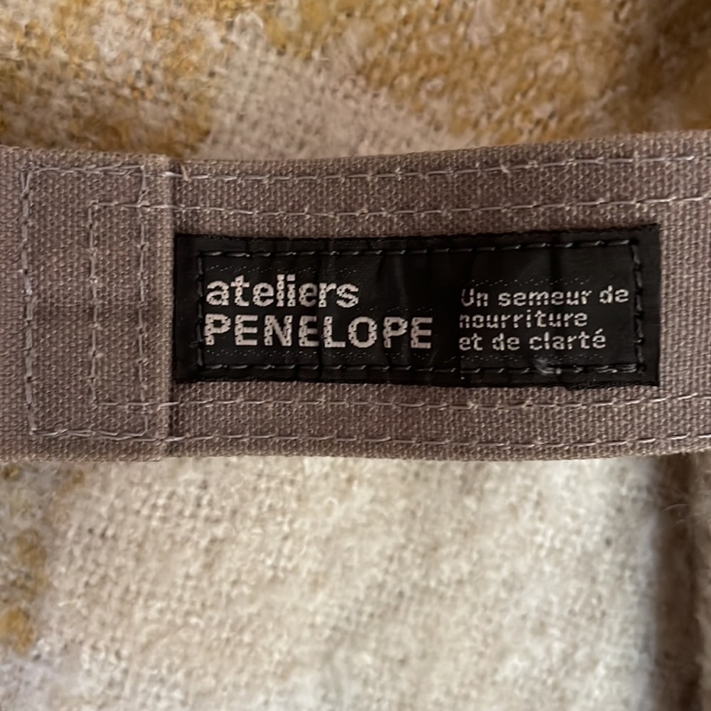 Safari Bag by ateliers PENELOPE - Picture 4 of 6